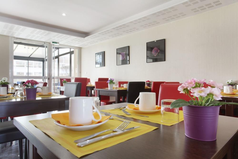 Appart Hotel Odalys City Aix En Provence Le Clos De La Chartreuse Екс ан Прованс Екстериор снимка