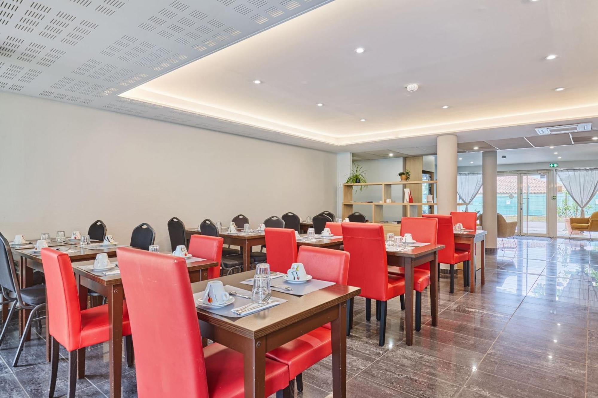 Appart Hotel Odalys City Aix En Provence Le Clos De La Chartreuse Екс ан Прованс Екстериор снимка