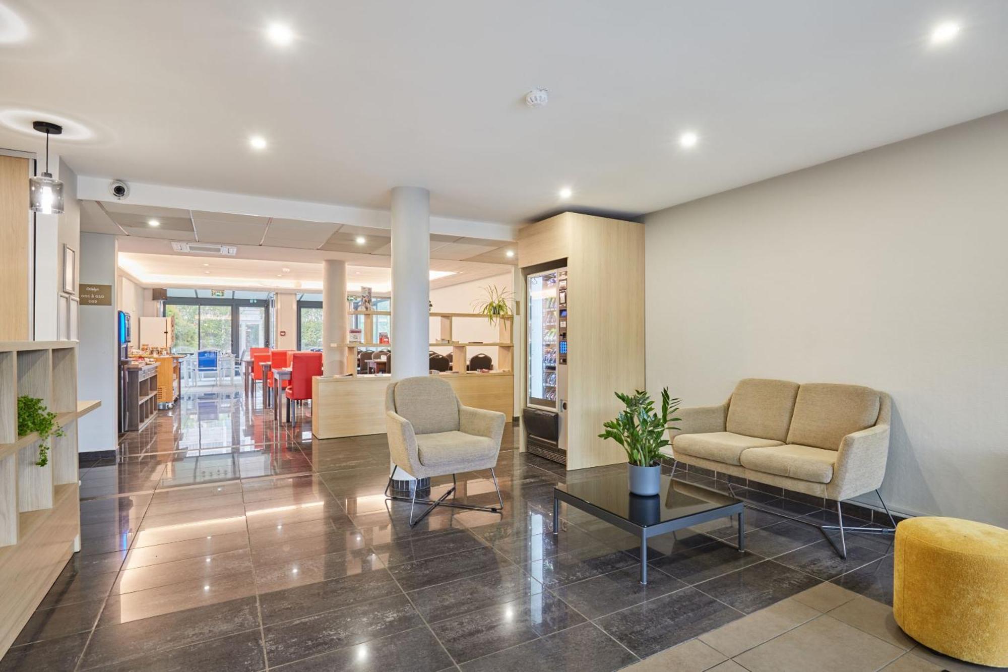 Appart Hotel Odalys City Aix En Provence Le Clos De La Chartreuse Екс ан Прованс Екстериор снимка