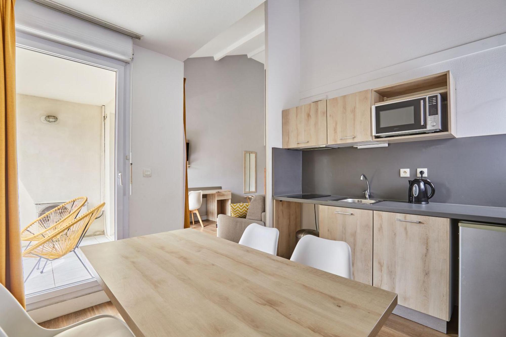 Appart Hotel Odalys City Aix En Provence Le Clos De La Chartreuse Екс ан Прованс Екстериор снимка