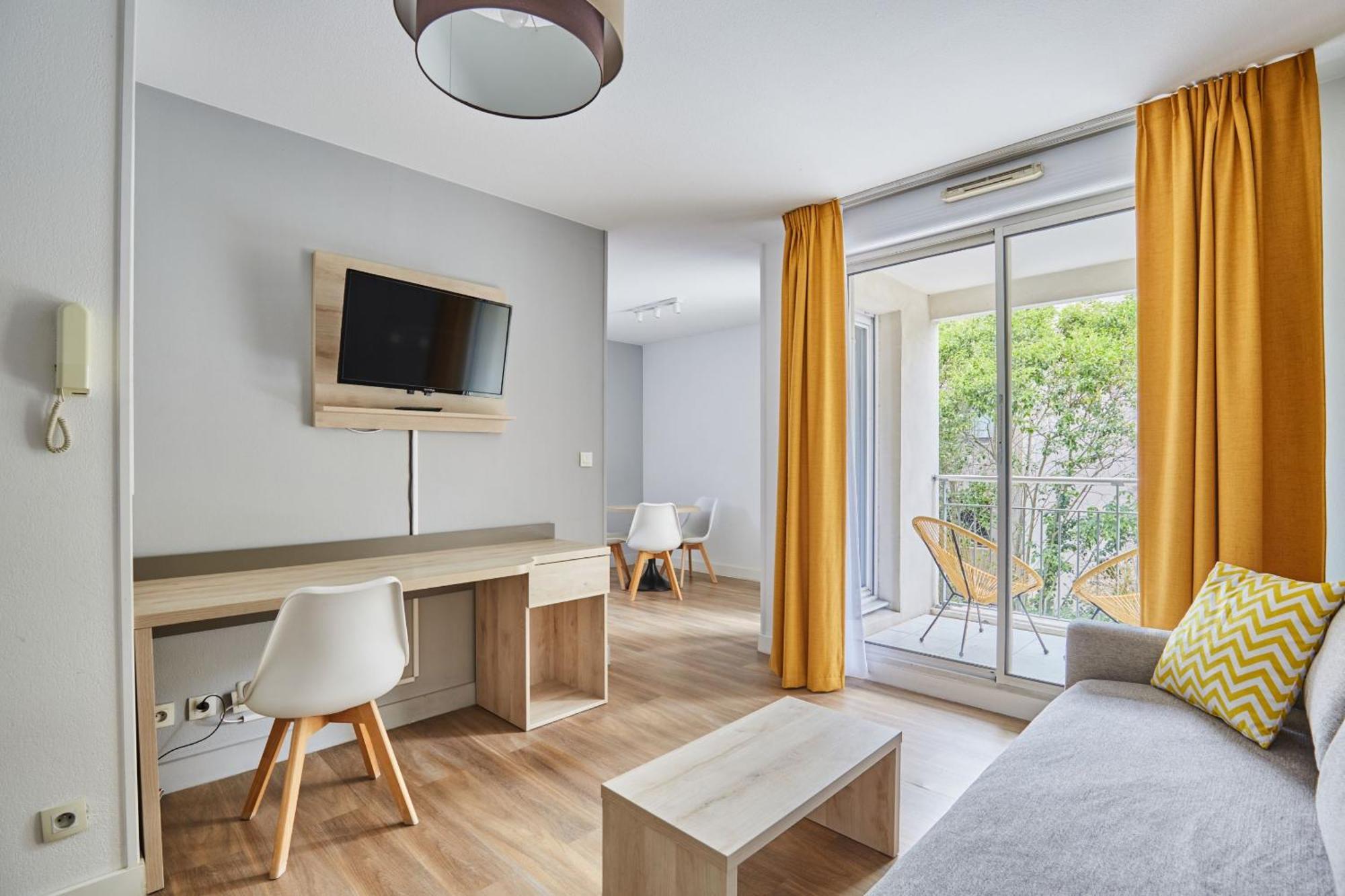 Appart Hotel Odalys City Aix En Provence Le Clos De La Chartreuse Екс ан Прованс Екстериор снимка