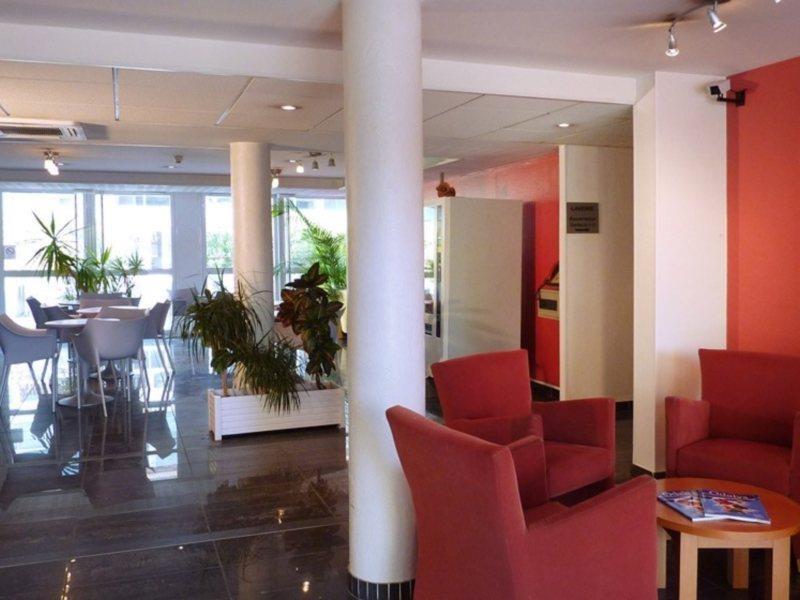 Appart Hotel Odalys City Aix En Provence Le Clos De La Chartreuse Екс ан Прованс Екстериор снимка